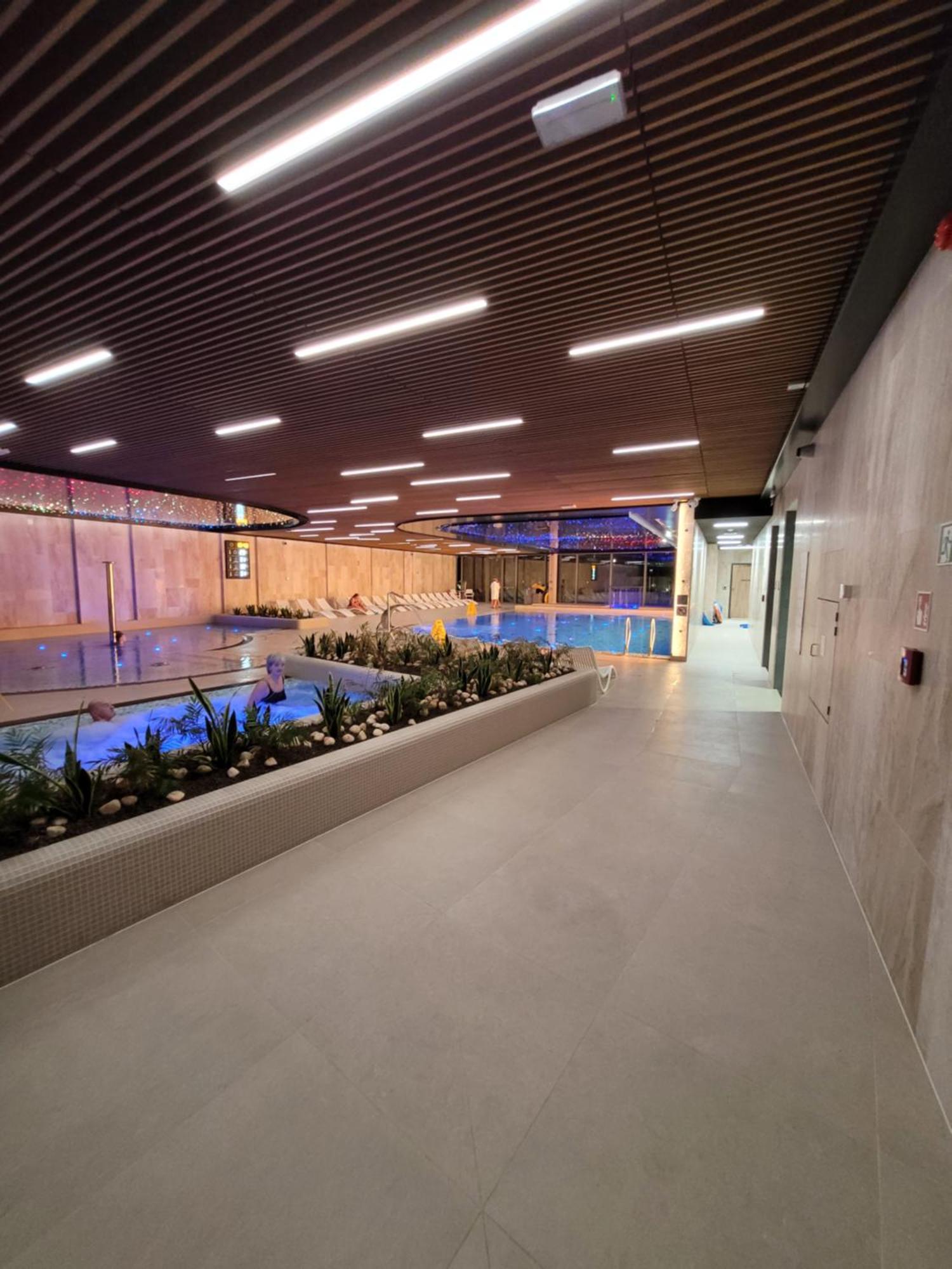 Wave Prestige Sea View - Spa&Pools ミエンジズドロイェ エクステリア 写真
